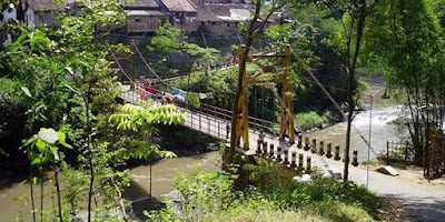 Jembatan lawas di bumiayu